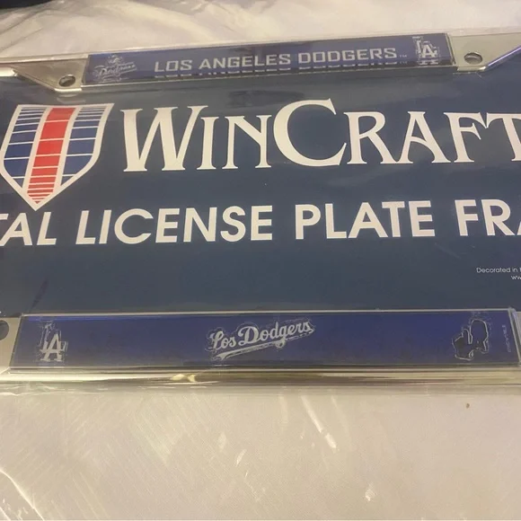LOS ÁNGELES DODGERS LICENSE PLATE FRAME NWT - Picture 2 of 4